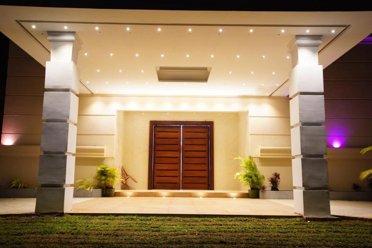 Jade Green Hotel Hambantota Eksteriør bilde