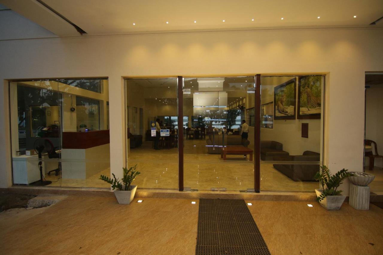 Jade Green Hotel Hambantota Eksteriør bilde