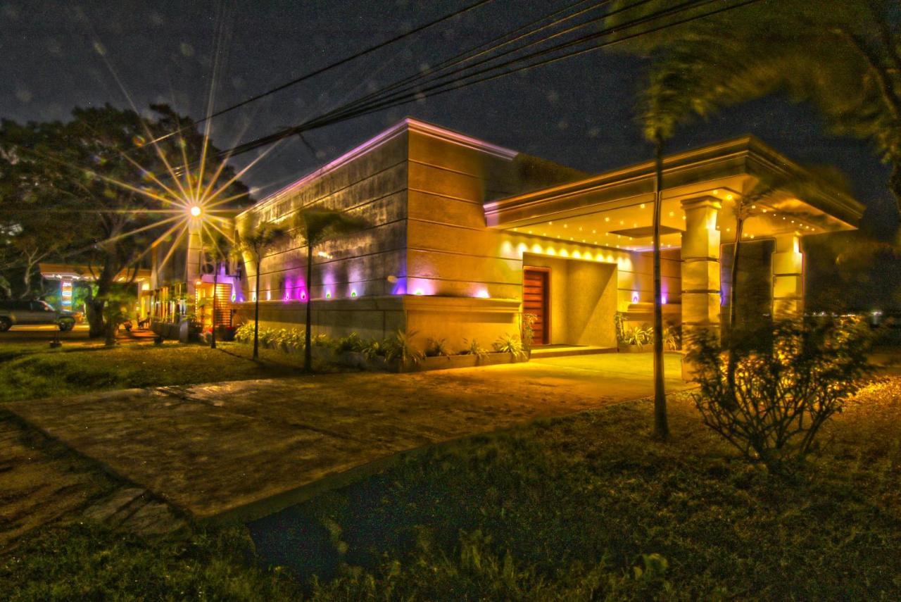 Jade Green Hotel Hambantota Eksteriør bilde