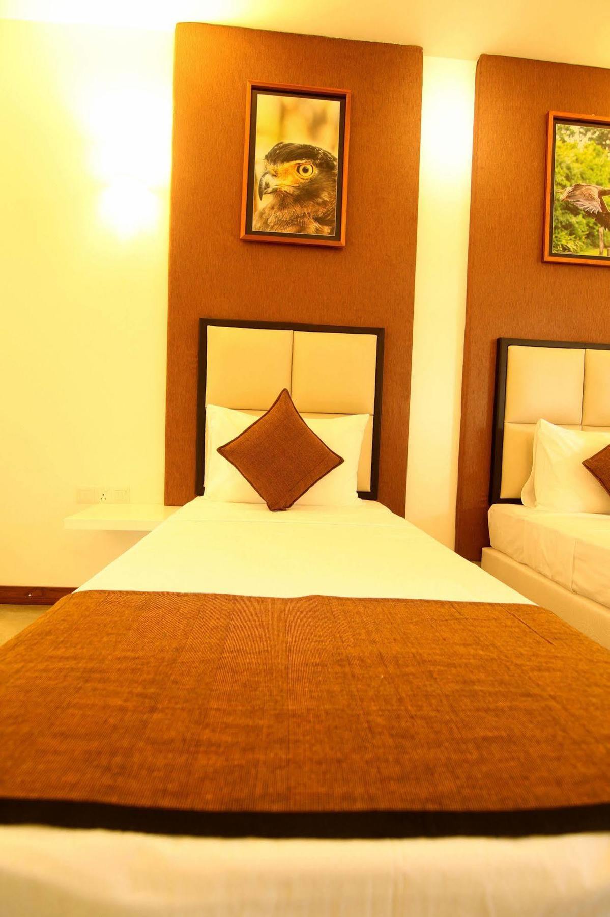 Jade Green Hotel Hambantota Eksteriør bilde