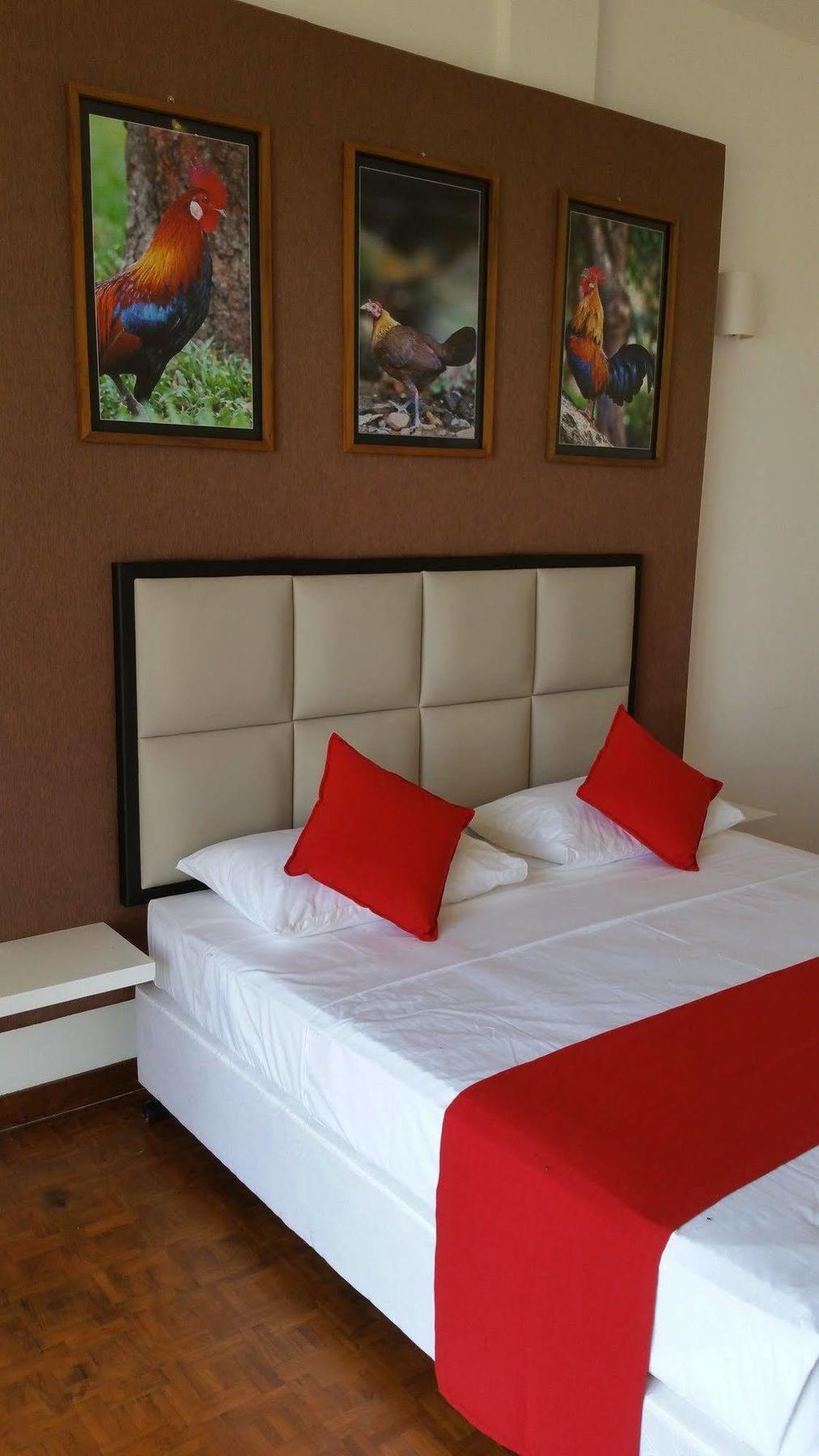 Jade Green Hotel Hambantota Eksteriør bilde